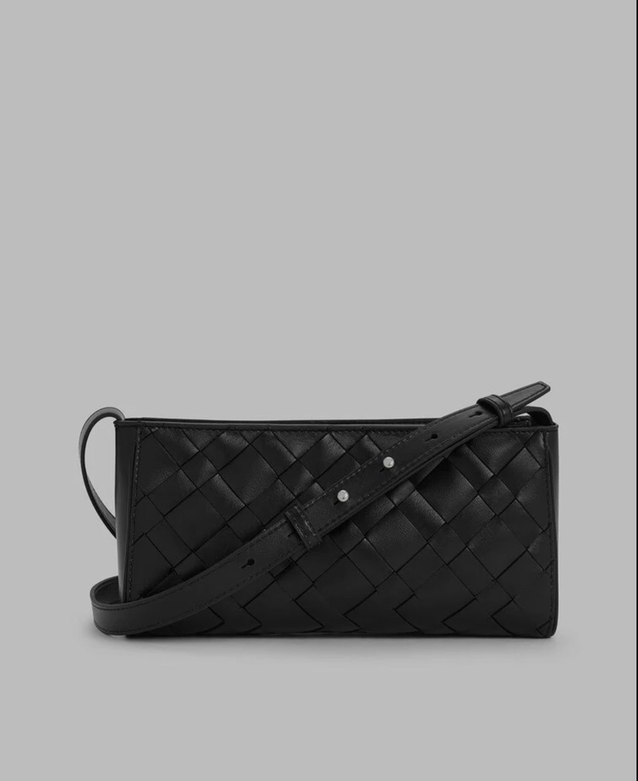 Ivette Woven Elongated Shoulder Bag - Noir