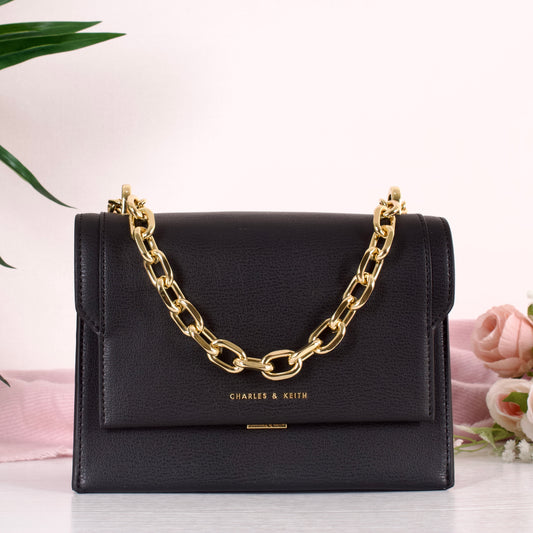 Front Flap Chain Handle Crossbody Bag – Black