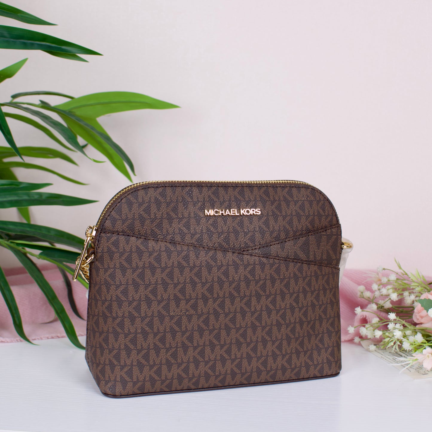 Jet Set Travel Medium Logo Dome Crossbody Bag - BROWN