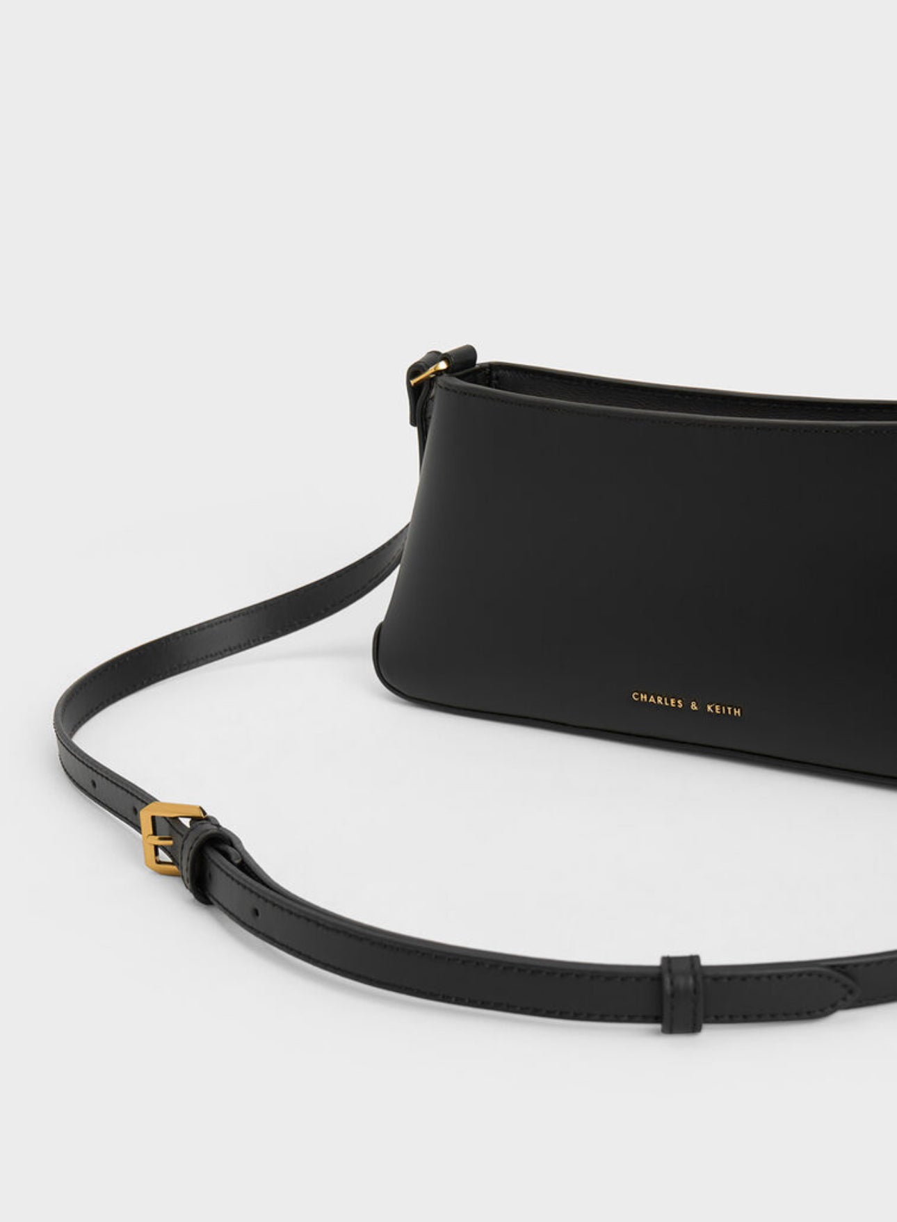 Gabine Leather Trapeze Shoulder Bag - Black