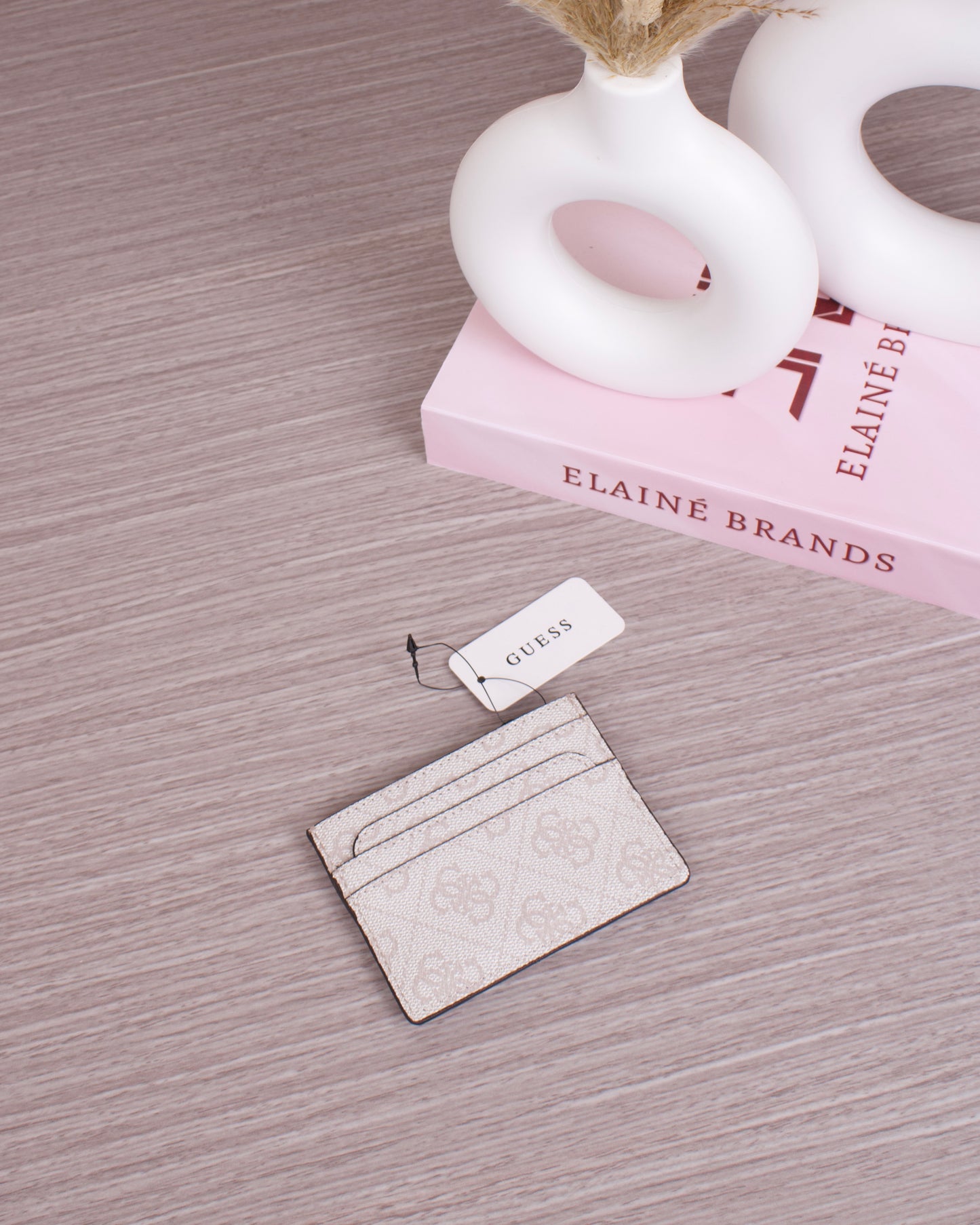 Laurel Quattro G Card Holder- Dove