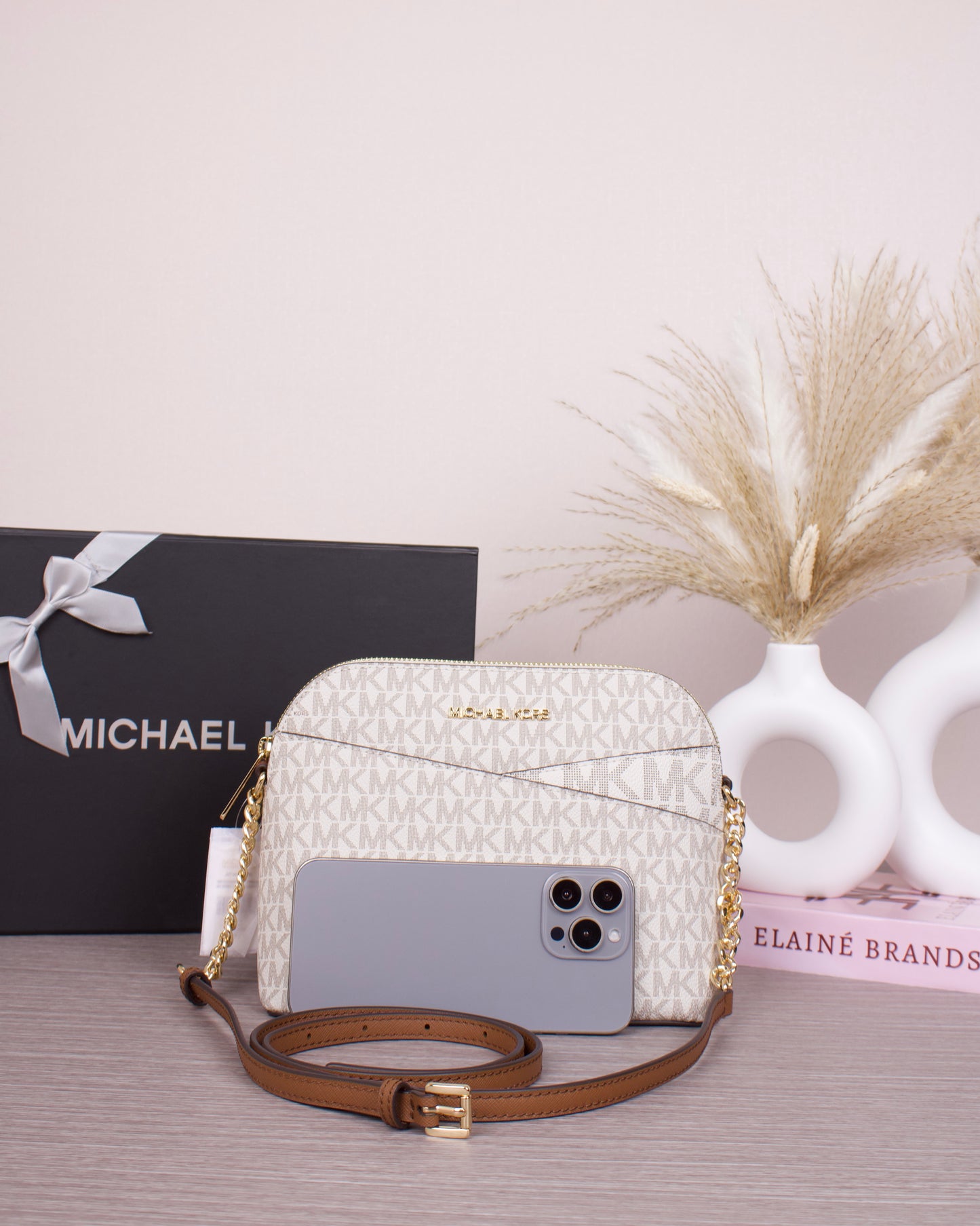 Jet Set Travel Medium Logo Dome Crossbody Bag - VANILLA