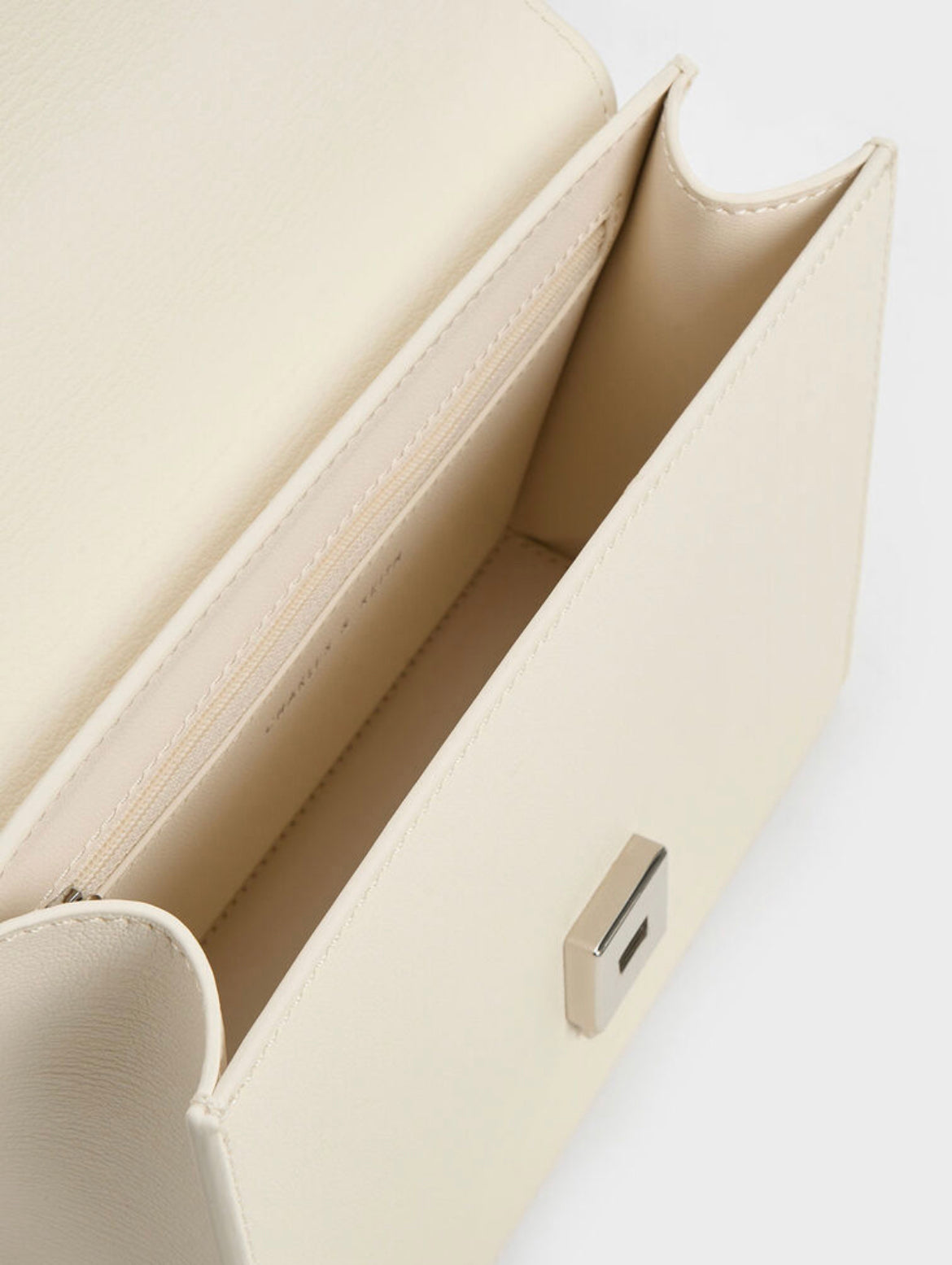 Front Flap Chain Handle Crossbody Bag - Cream