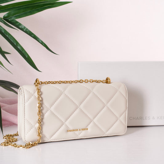 Paffuto Chain Handle Quilted Long Wallet - Cream