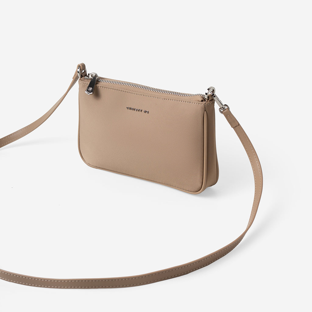MILO NYLON POUCH- Almond