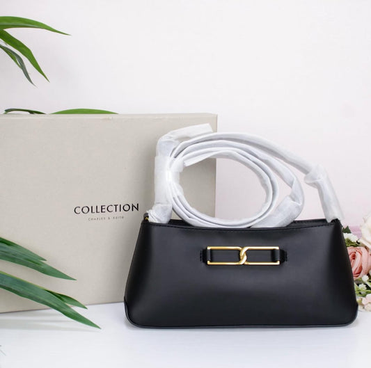 Gabine Leather Trapeze Shoulder Bag - Black