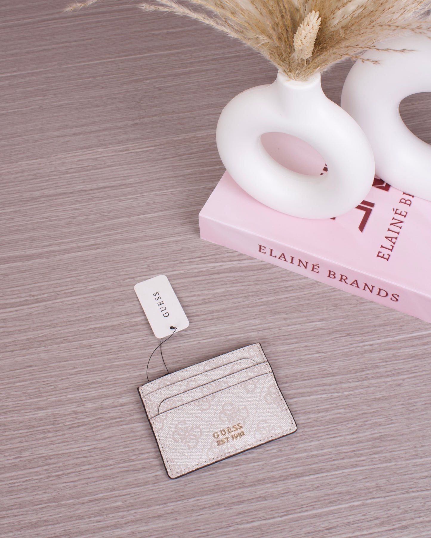 Laurel Quattro G Card Holder- Dove