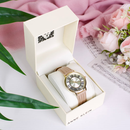 Textured Strap Watch – Tan/Gold